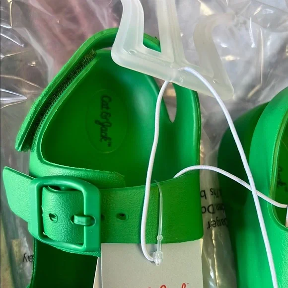 Cat & Jack Kids Green Sandals - Picture 2 of 4